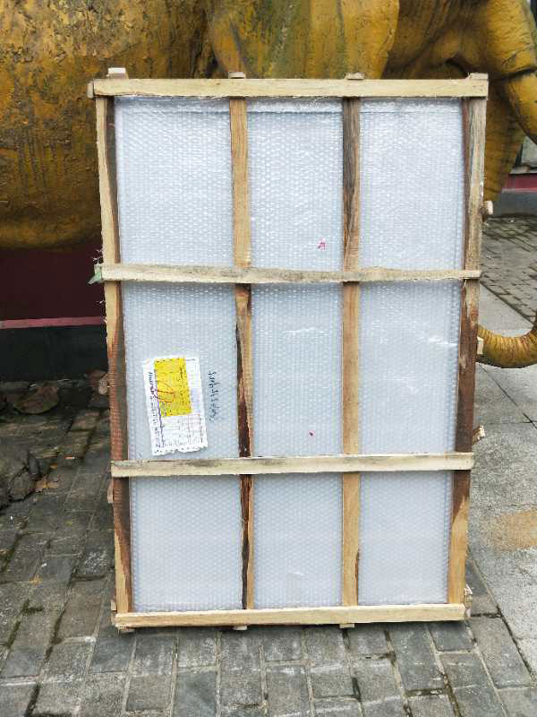 Kim Engelen, Light-box The Broken Bridge-wrapped to ship to exhibition, Hangzhou, China, 2018
