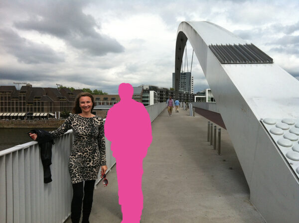 Kim Engelen [Bridges] THE INVISIBLES: Pink, Hoge-Brug, Maastricht, Netherlands, 2013+2017